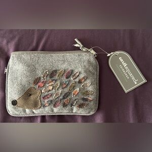 ✨NWT✨ Women's Embroidered Pouch